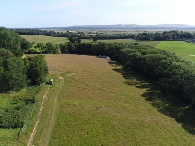Przelot nad windmill hill meadows