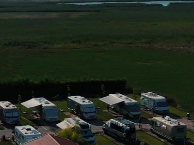 Autocamperpladser ved markerne