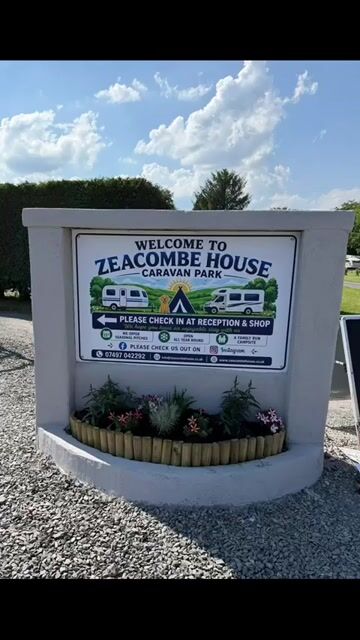 Take a look around Zeacombe